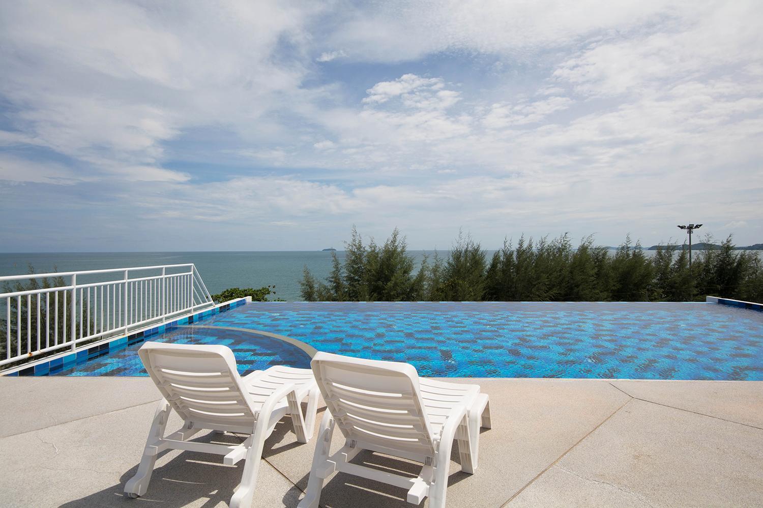 Grandbeach Condo By Malai Rayong Esterno foto
