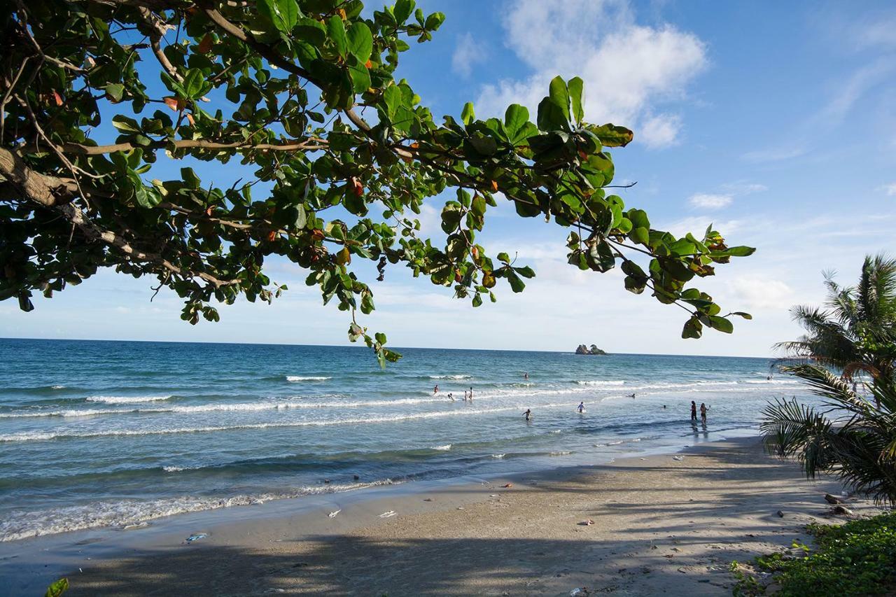 Grandbeach Condo By Malai Rayong Esterno foto