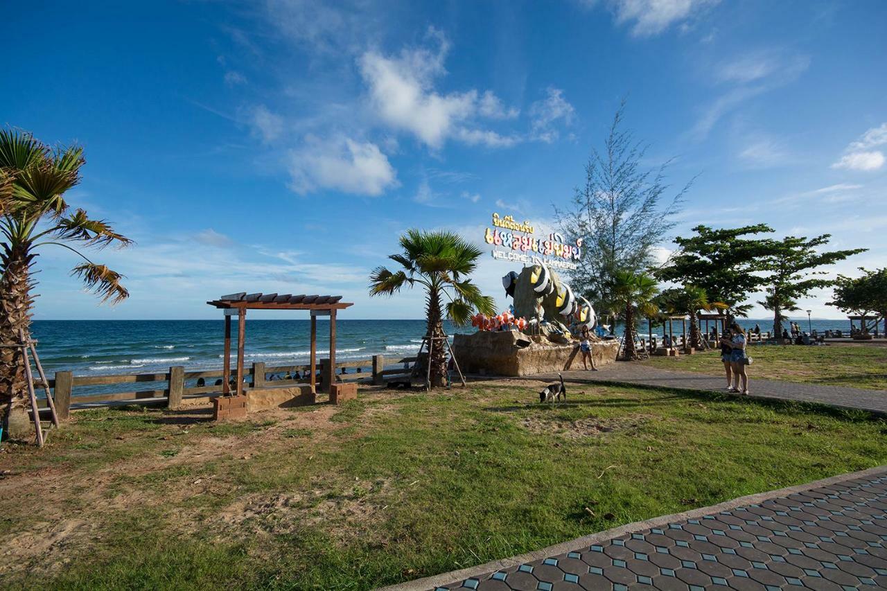 Grandbeach Condo By Malai Rayong Esterno foto